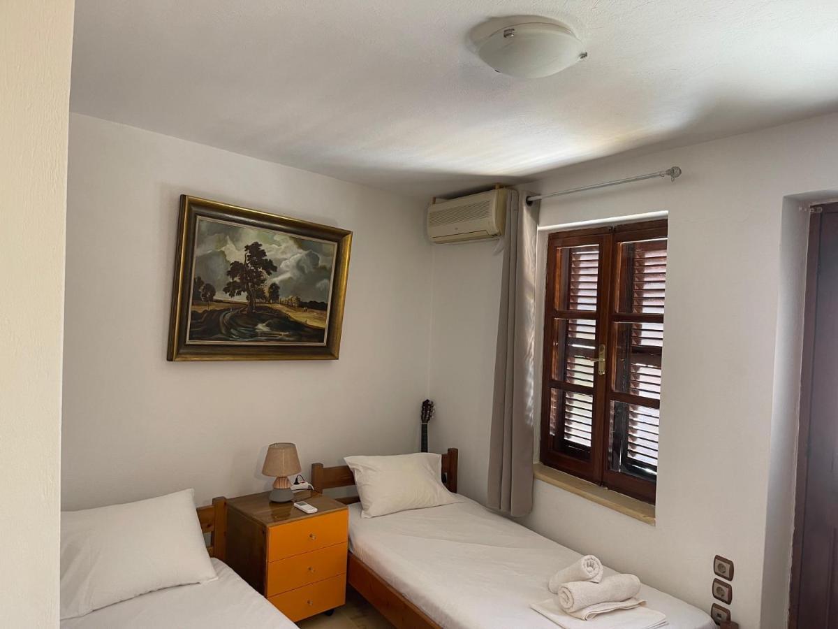 Rania'S House Villa Hydra  Bagian luar foto